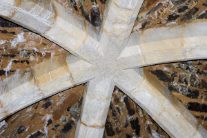 Croisée d'ogives dans la tour de la chapelle du château de Guédelon